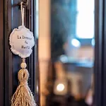 La Demeure Du Bord'o Bed & Breakfast