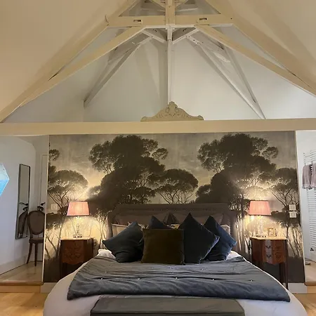 La Demeure Du Bord'o Bed and breakfast