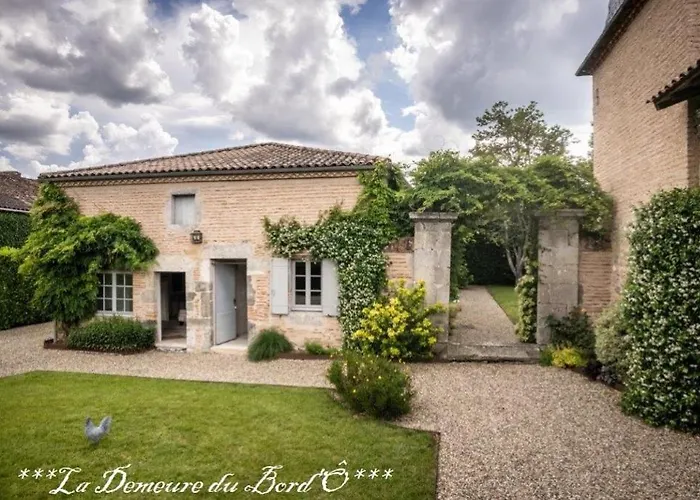 La Demeure Du Bord'o 3* Lagruere