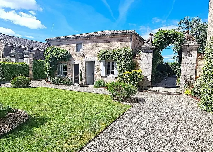 Bed & Breakfast La Demeure Du Bord'o 3*