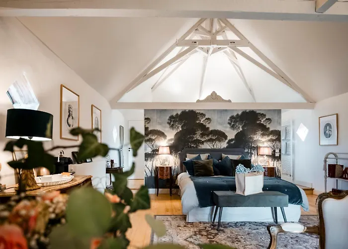 La Demeure Du Bord'o Bed & Breakfast Lagruere